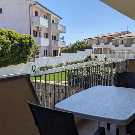 Appartamento Con Piscina - Luna Ruja Palau Exterior foto