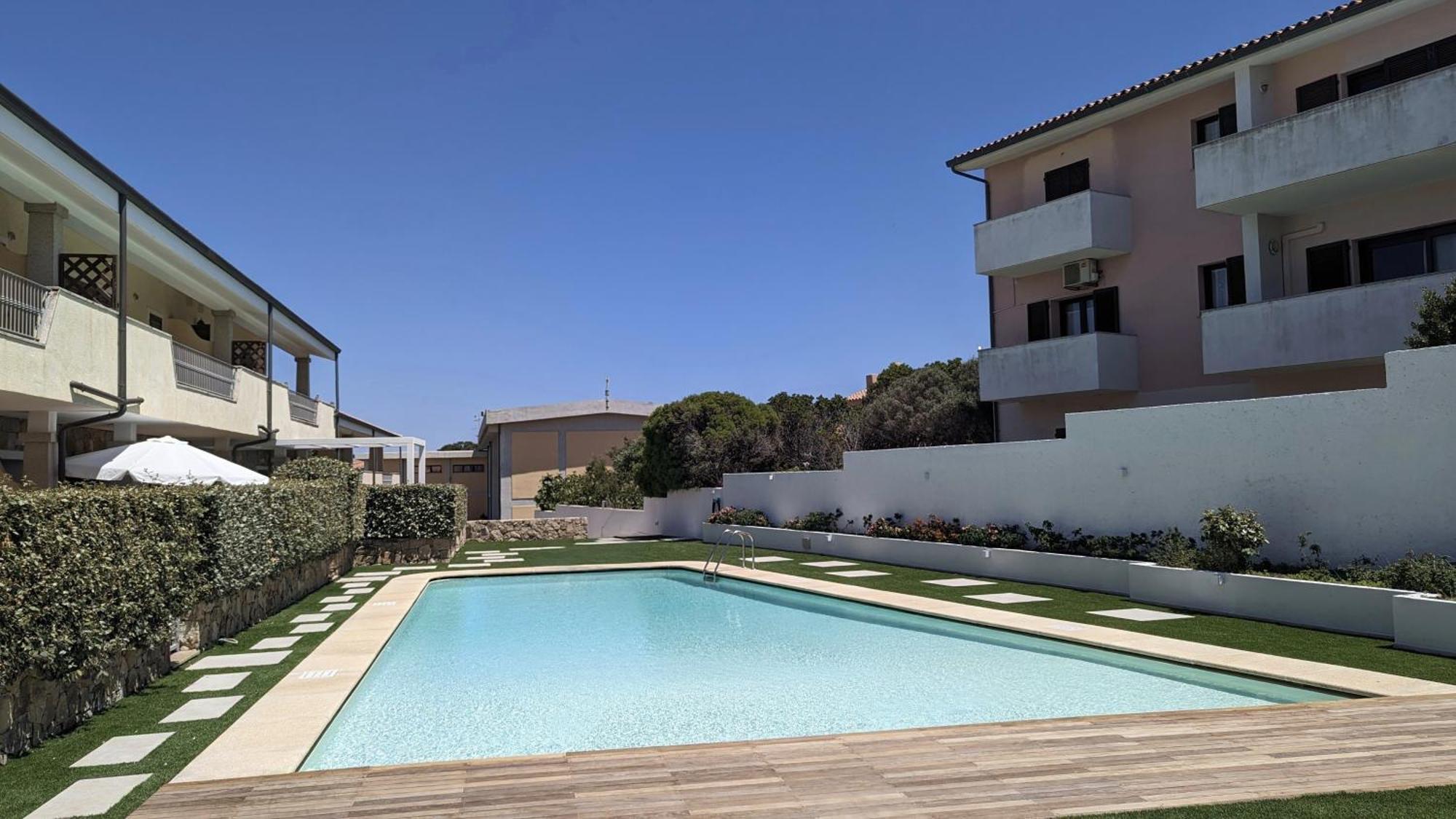 Appartamento Con Piscina - Luna Ruja Palau Exterior foto